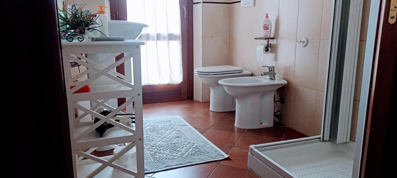Appartement Casa Lilla 1 E 2 à Oristano Extérieur photo
