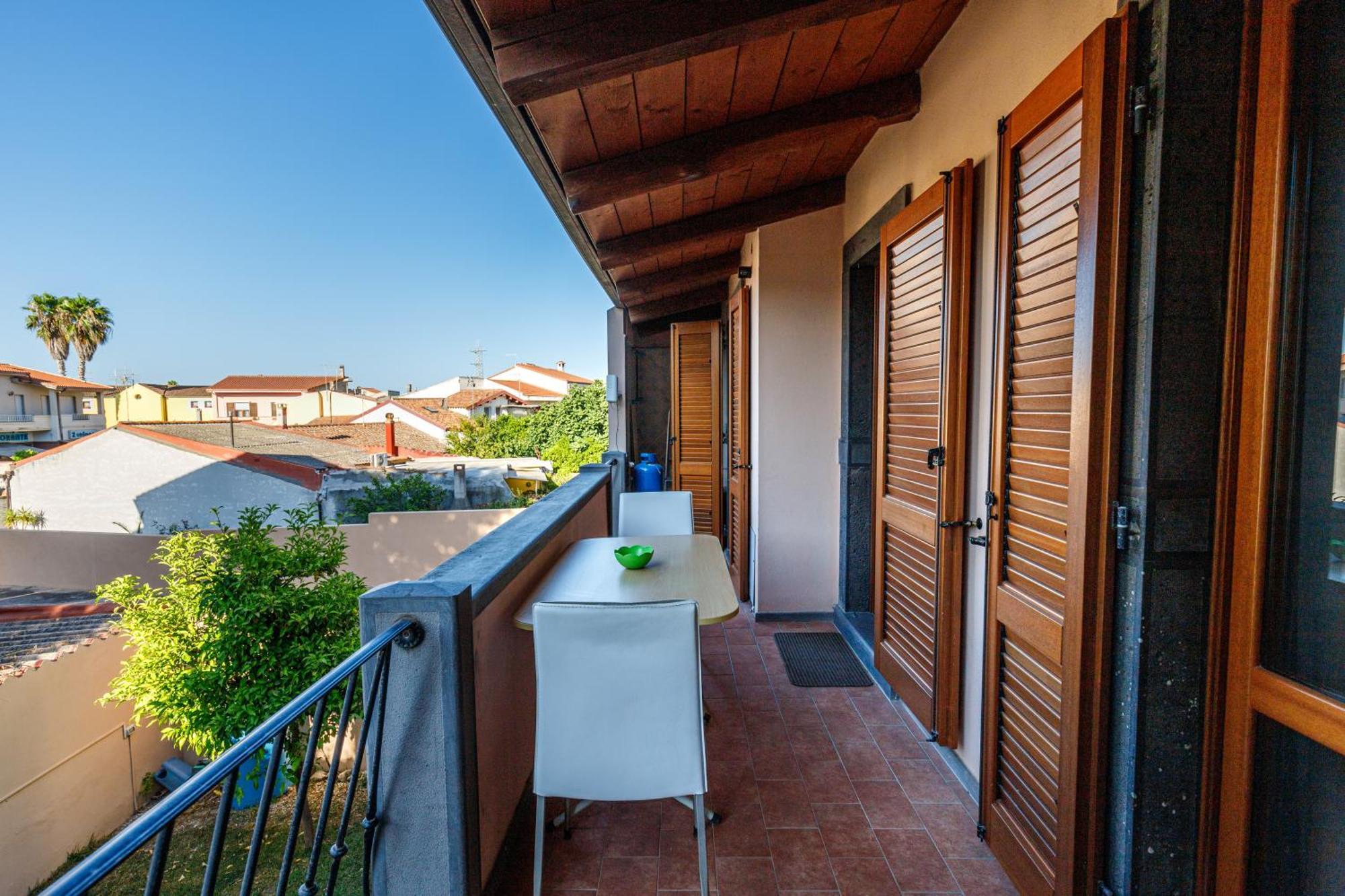 Appartement Casa Lilla 1 E 2 à Oristano Extérieur photo