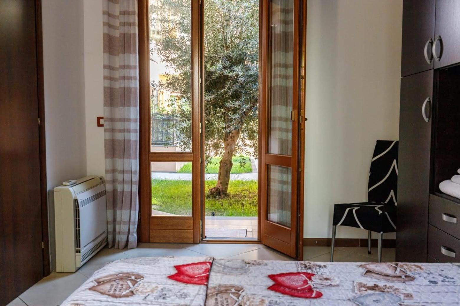 Appartement Casa Lilla 1 E 2 à Oristano Chambre photo