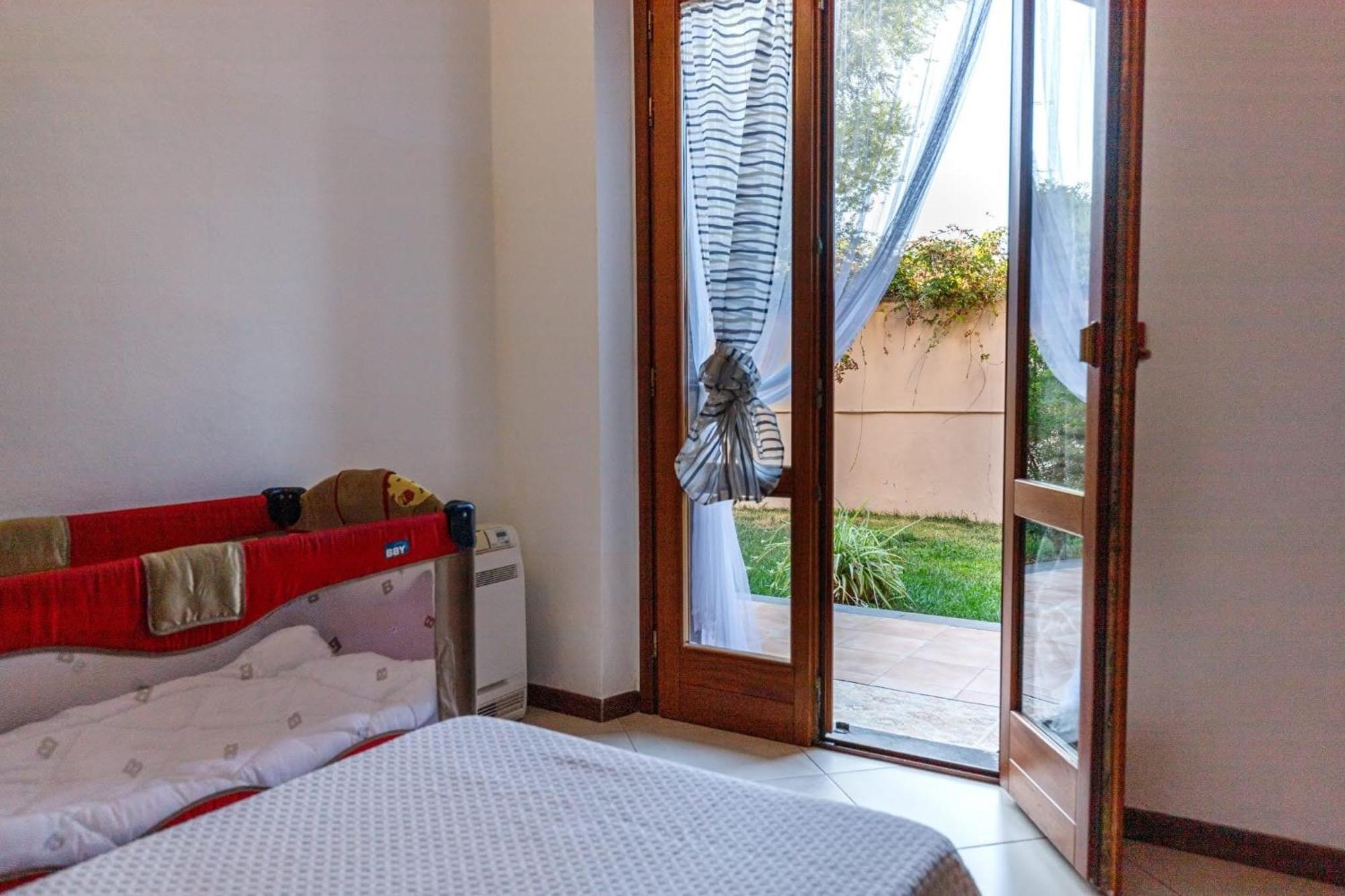 Appartement Casa Lilla 1 E 2 à Oristano Chambre photo